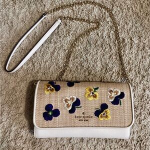 Kate Spade Beige and White Floral Chain Clutch